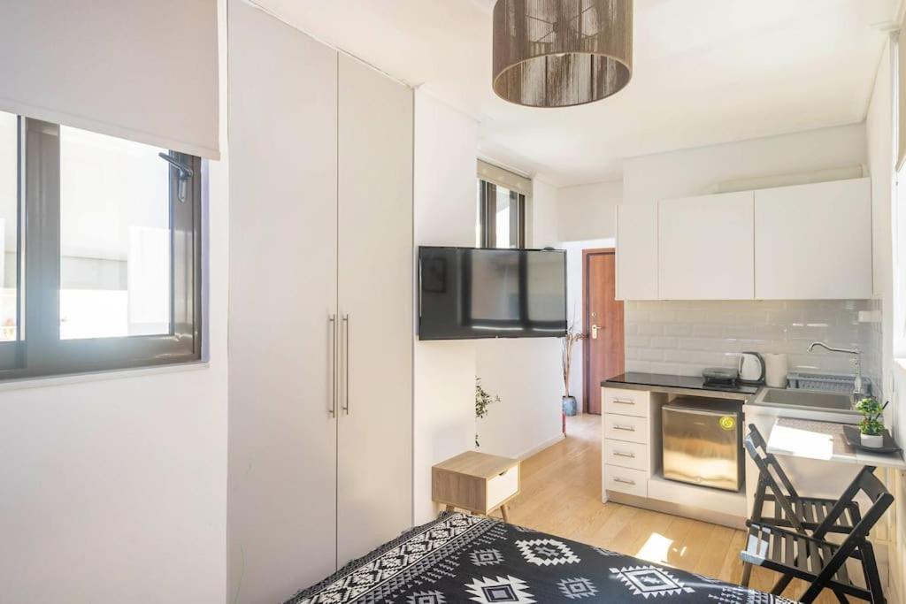 Downtown 22sqm Nest King-size Bed